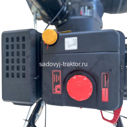 Бензиновый снегоуборщик EVOline SBG 700 TLE