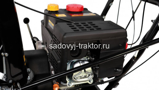 Снегоуборщик Champion STT761E